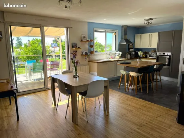 Maison - 5 pieces - 101 m²