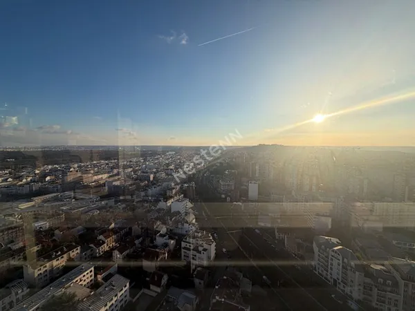 Appartement Puteaux 4 pièces de 101 m² avec cave et parking