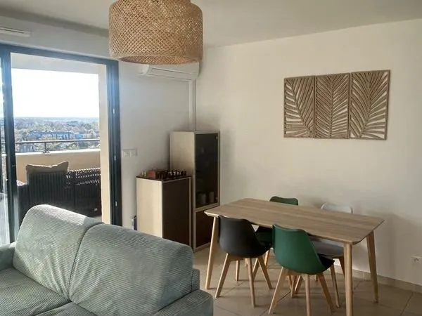 Superbe T3 (60m2 + terrasse 20m2) meublé Loc saisonniere / Baille Mobilité 3mois max - Aix-en-Pce (L