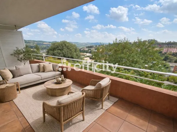 Appartement 3 pièces 76 m²