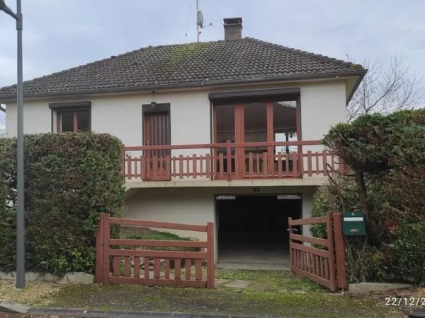 Jolie maison indépendante REVIGNY sur ORNAIN.