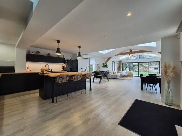 Maison Familiale, Clé en Main à Bièvres