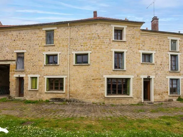 Maison 8 pièces 147 m²