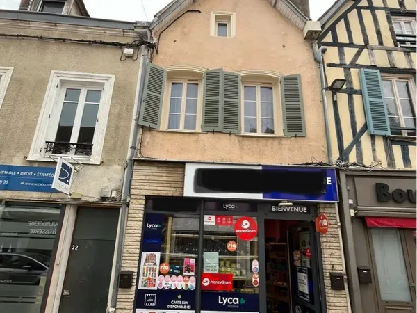 Immeuble 2 pièces 150 m²
