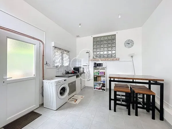 Studio 1 pièce 27 m²