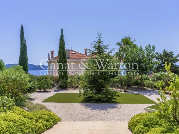 TOULON MOURILLON/LAMALGUE APPT T4 AVEC JARDIN TERRASSES ET GARAG
