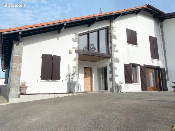 Maison 5 pièces 127 m²