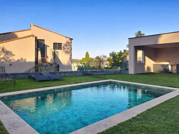 Villa 5 pièces 110 m²