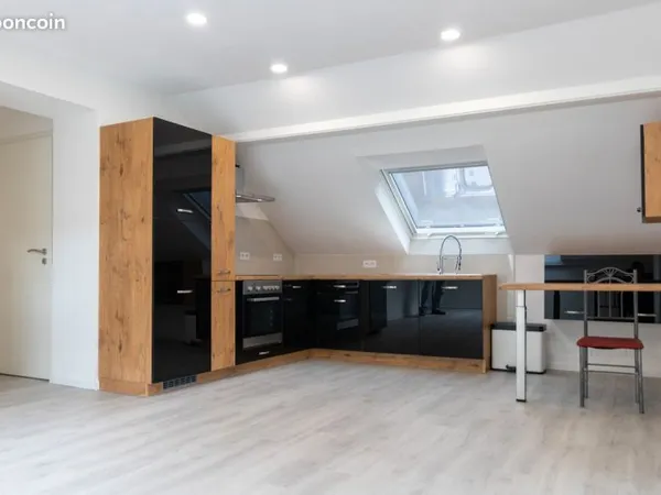 Belle Appartement F2 avec grand garage de 25m² à Petite Rosselle