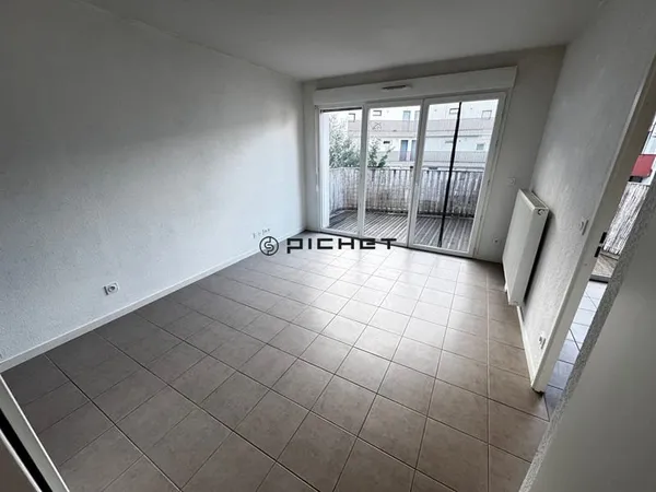 Appartement Cenon 2 pièce(s) 40 m2