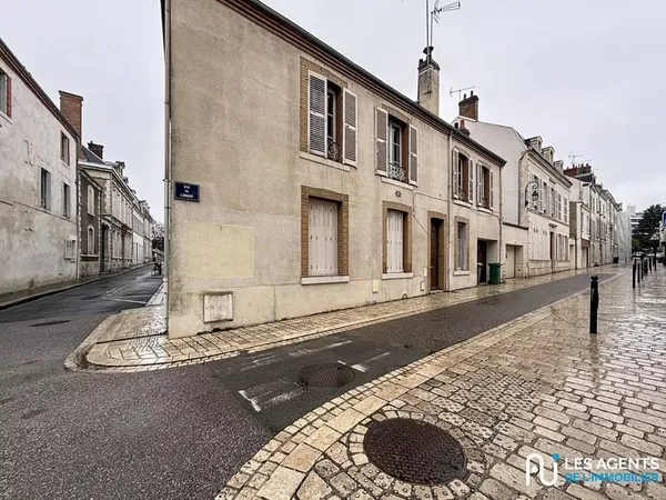 T2 ORLÉANS PROCHE DU CENTRE
