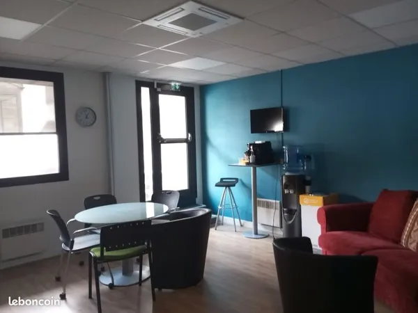 Bureaux 242 m² LIMOGES