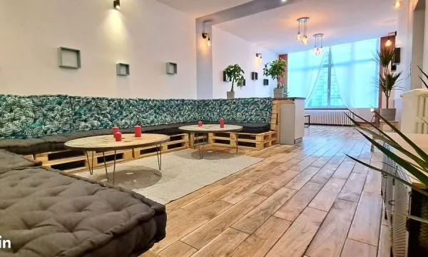 Chambre meublée disponible dans une nouvelle colocation toute équipée proche universités et administ