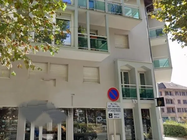 Bureaux 83 m²