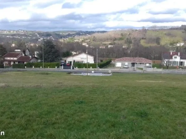 Terrain 1 812 m² Castres
