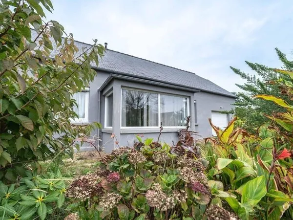 Maison de plain-pied 7 pièces 83 m²