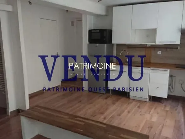 APPARTEMENT ST GERMAIN EN LAYE - 1 pièce(s) - 24.97 m2