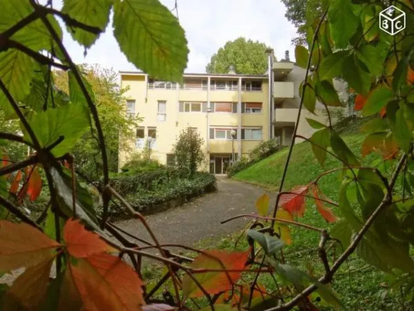 Appartement Location Saint-Étienne 1p 21m² 475€