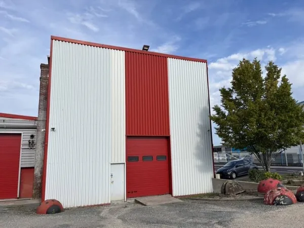 Local d'activité 44 m²