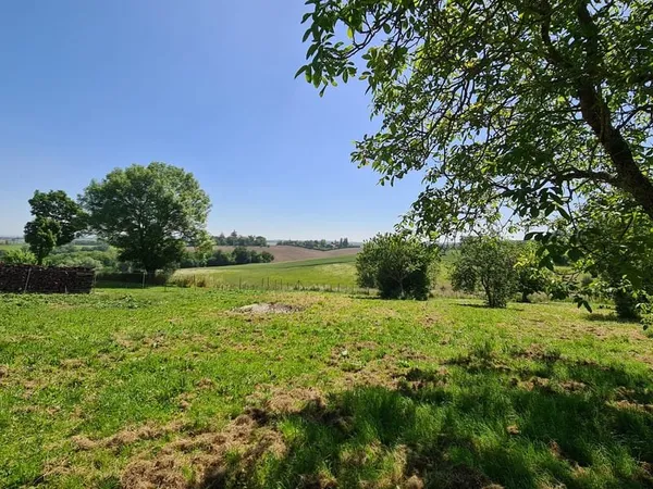 TERRAIN VIABILISÉ