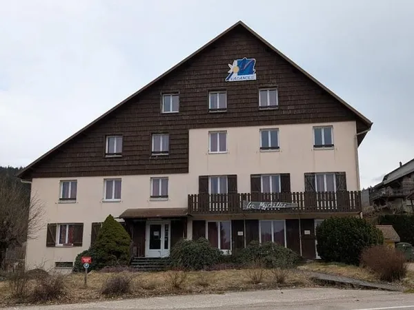 Immeuble 871 m²
