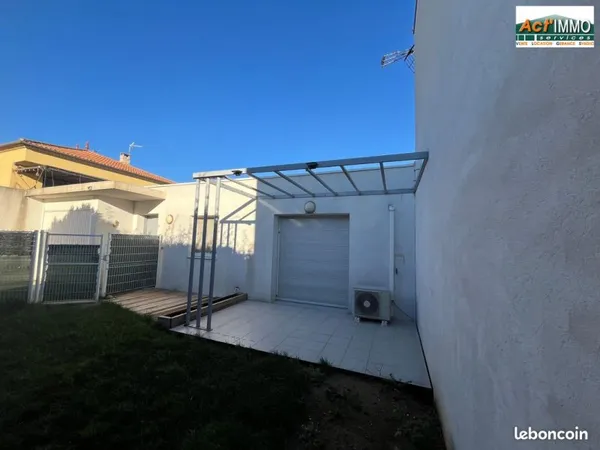 Propriété 3 pièces 65 m²