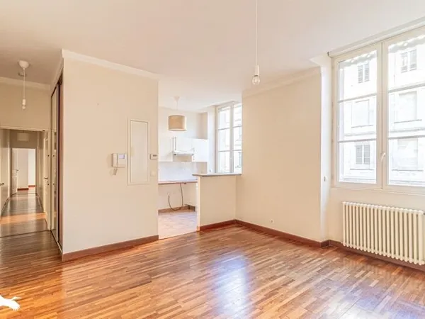 Appartement 4 pièces 80 m²