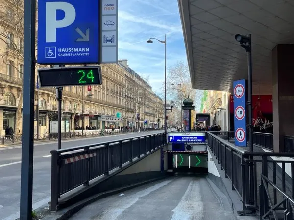 Loue parking 12m² proche Gare Saint-Lazare