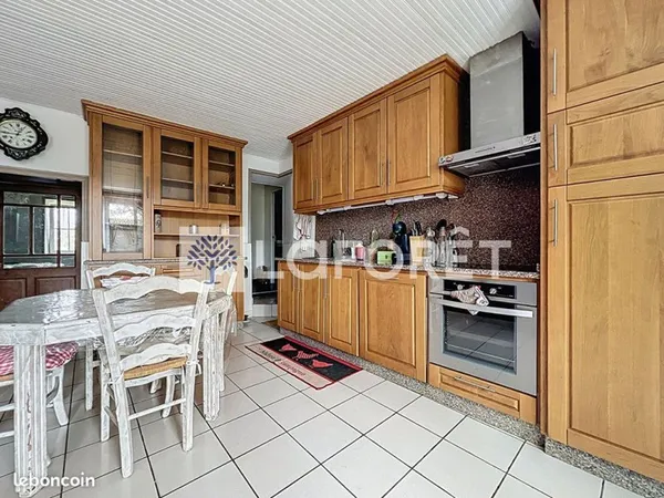 Maison 3 pièces 81 m²