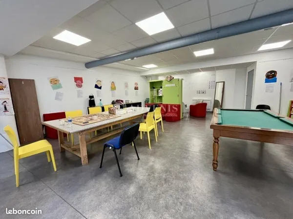 Local commercial 123 m²