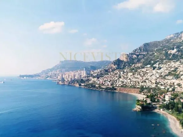Villa 6 pièces 170 m²