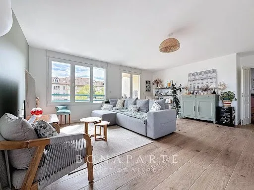 Appartement 3 pièces 106 m²