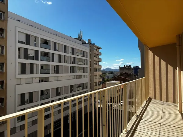 Appartement T3 dans une belle résidence NEUVE