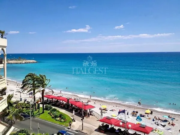 Victoria Beach - Rare 3P face mer sur la Promenade, 69 m² intérieurs et terrasse panoramique de 68 m