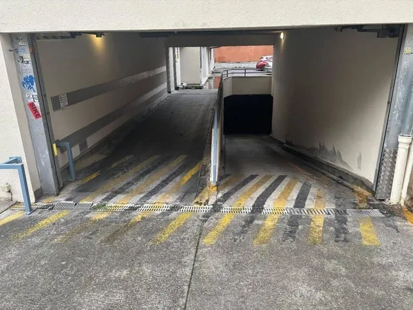 Stationnement Location Toulouse   98€