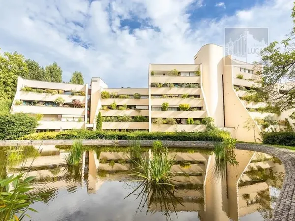 RESIDENCE LES GROS CHENES - APPARTEMENT A RENOVER ENTIEREMENT