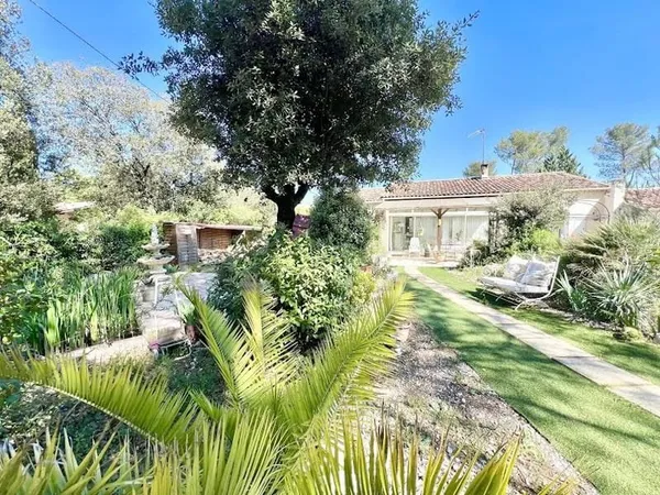 Villa 3 pièces 80 m²