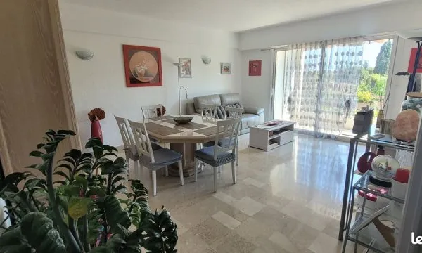 ANTIBES JUAN-LES-PINS - LA BADINE APPARTEMENT 3 PIÈCES 78 m² - TERRASSE 25 m²