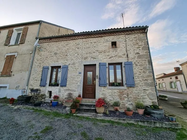 HAUTE VIENNE - Maison de village Tersannes 3 pièce(s) 55.9 m2