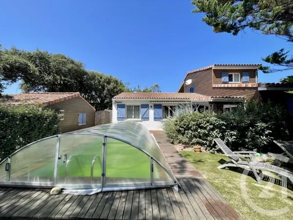 Maison 6 pièces 140 m²