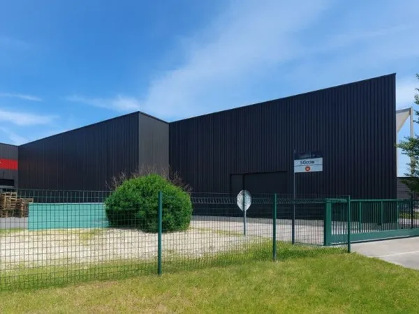 Entrepôt / Local industriel à LOUER