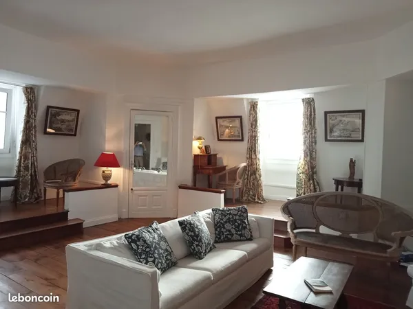 Appartement à louer, centre historique de Pau