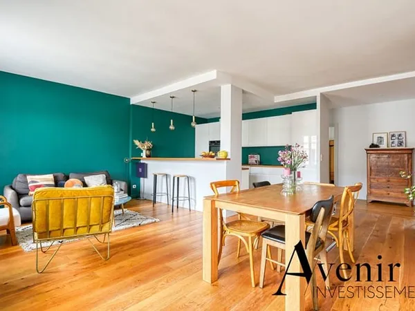 Appartement familial T4 de 103m2 - 3 chambres - Etage élevé - 2 balcons - Stationnement
