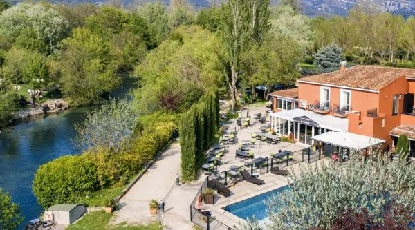 A VENDRE INVESTISSEMENT LMNP TOURISME: Appartement studio de 20,39m2 situé à L'Isle Sur La Sorgue (8