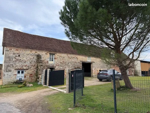 Propriété 6 pièces 104 m²