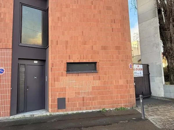 Bureaux 150 m² Saint-Denis