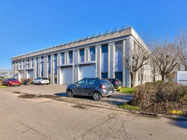 Local d'activité 3982 m²