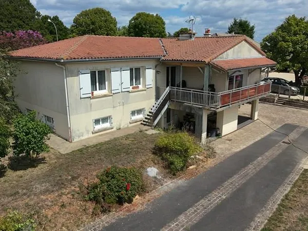 Maison Saint Pierre D Exideuil