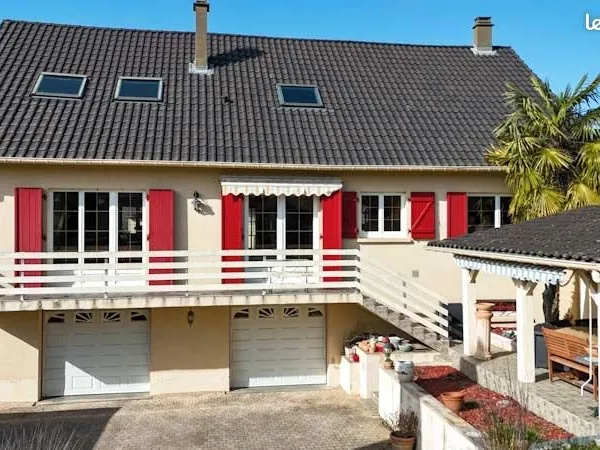 Maison individuelle - 215 m2 - 8a95