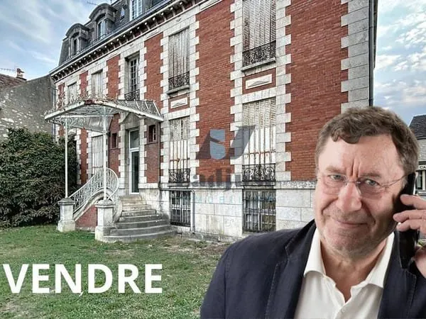 Maison de ville 10 pièces 350 m²